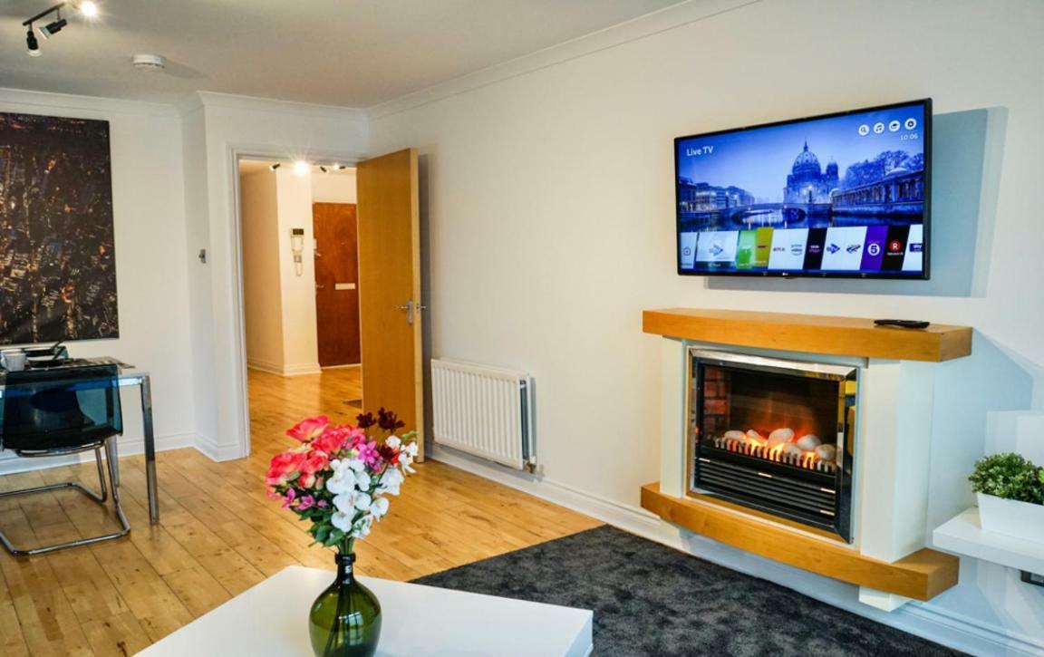 Hydro Apartment With Free Car Park Глазго Экстерьер фото